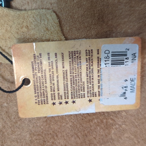 P & G Leather and Cowhide Purse NWT - Picture 10 of 11